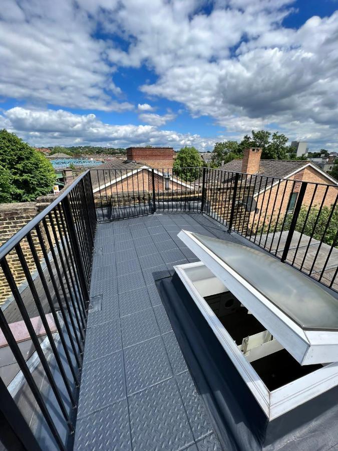 Lovely 2 Bedroom Flat With Roof Terrace In London Nw6 Exterior foto